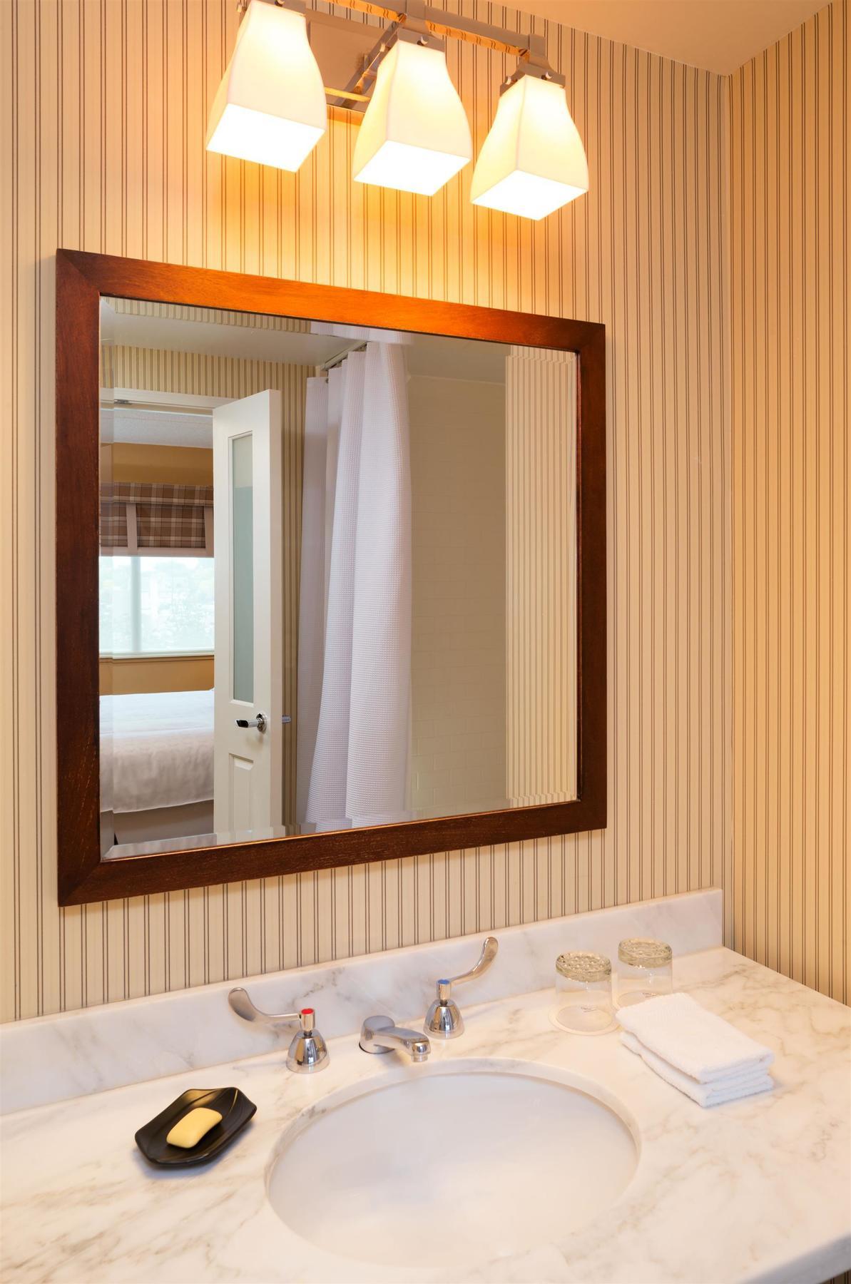 Sheraton Hotel Minneapolis Midtown מראה חיצוני תמונה