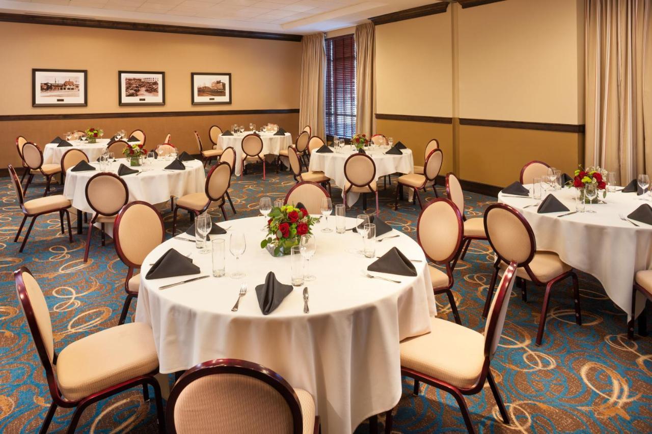 Sheraton Hotel Minneapolis Midtown מראה חיצוני תמונה